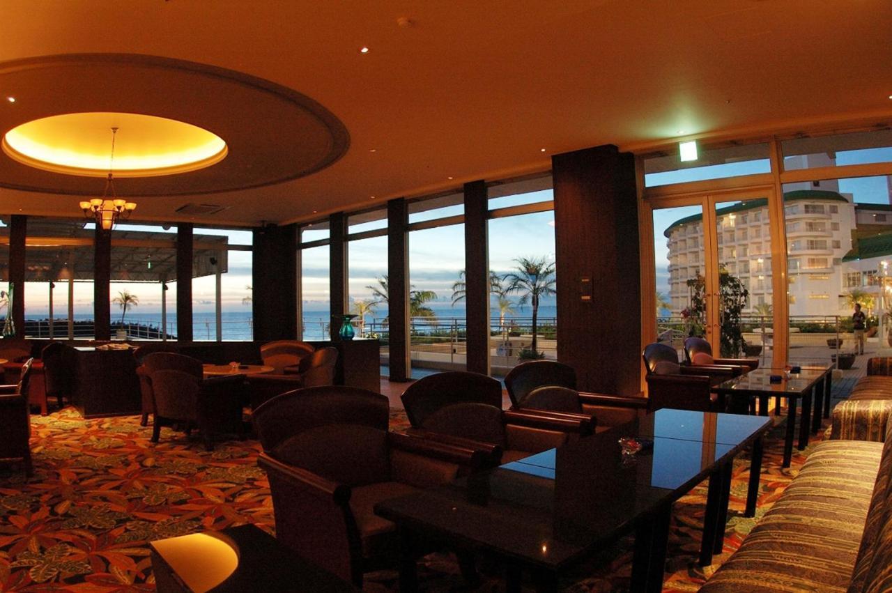 Okinawa Kariyushi Beach Resort Ocean Spa Онна Екстериор снимка